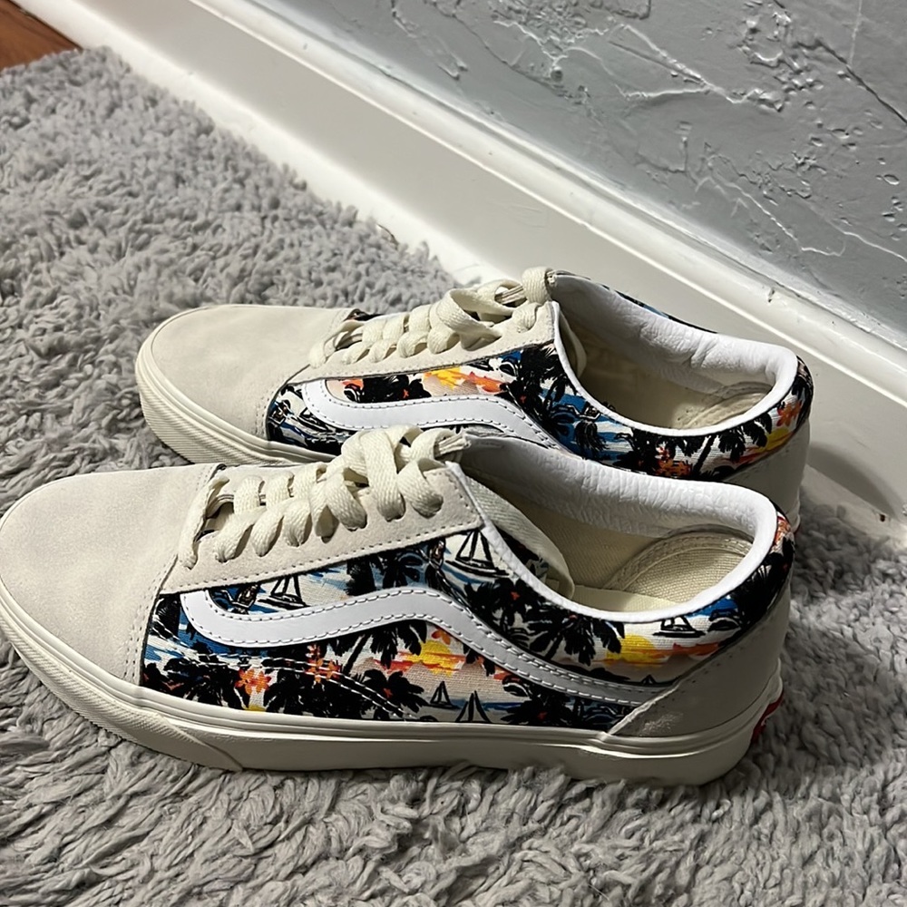Unisex, island custom old school vans